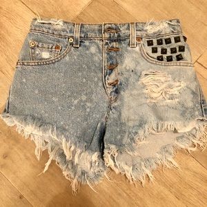 High-waisted Jean Shorts - Levi - Size 3